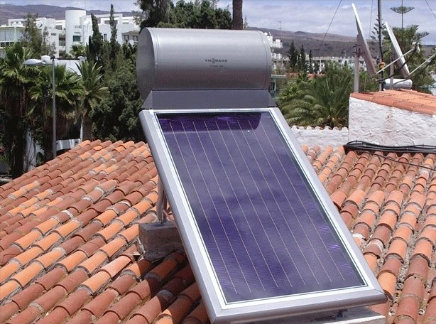 Kompaktsolaranlage