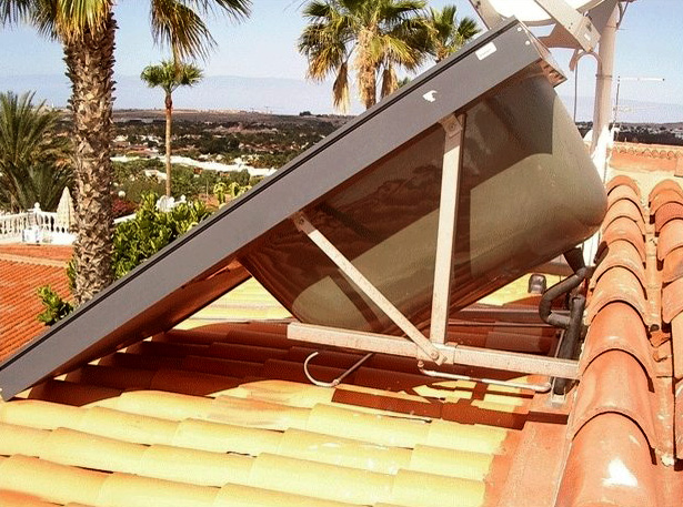 Vormontierte Solar Kompaktanlage mit Äthanol Solarkreislauf, somit kein überhitzen möglich