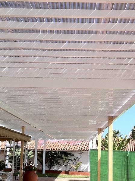 Sun Club, Playa del Ingles. 500 m² Solarabsorber auf einer Alu-Pergola